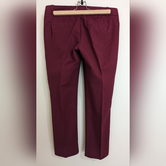 ⭐ BOGO GAP petite slim crop - Picture 4 of 7